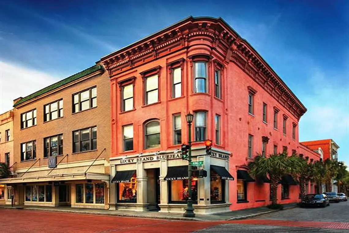 The Restoration on King