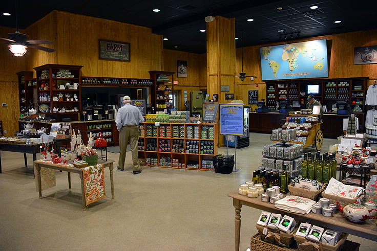 Charleston Tea Plantation gift shop
