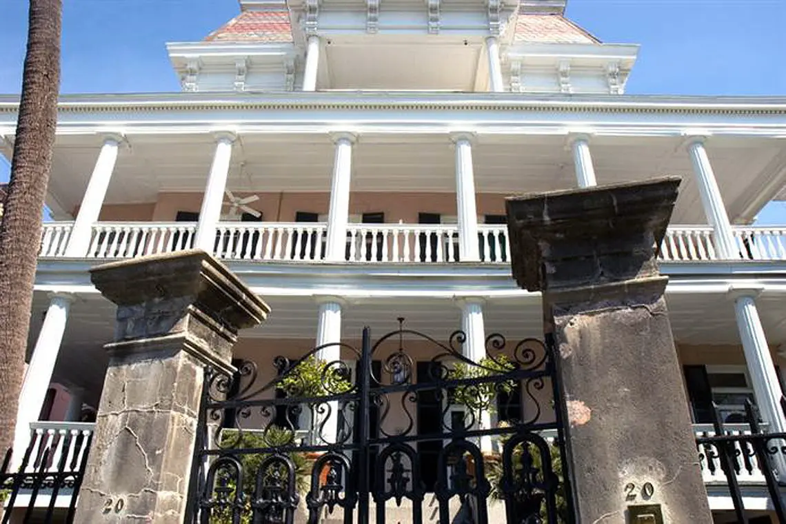 Battery Carriage House