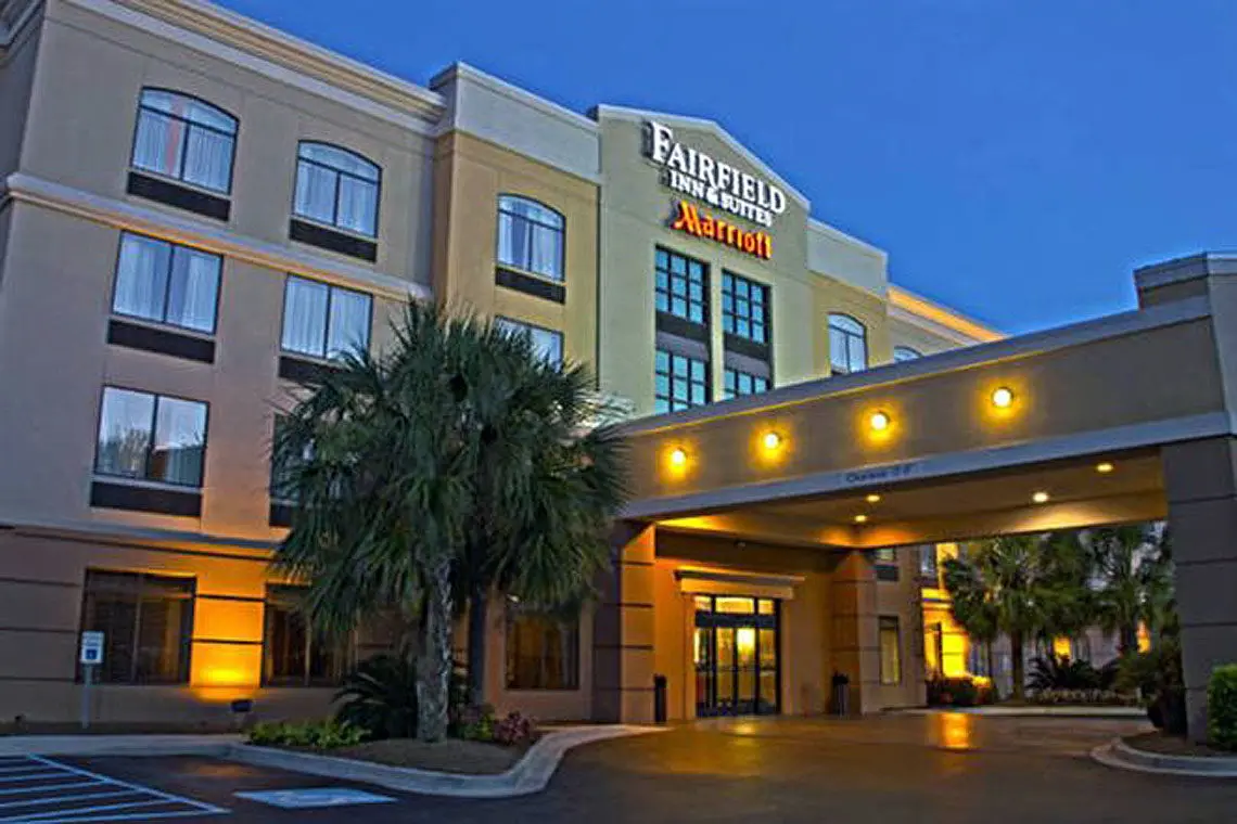 Fairfield Inn & Suites Charleston Airport/Convention Center