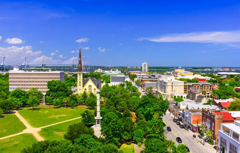 Charleston Strolls Uptown Walking Tour