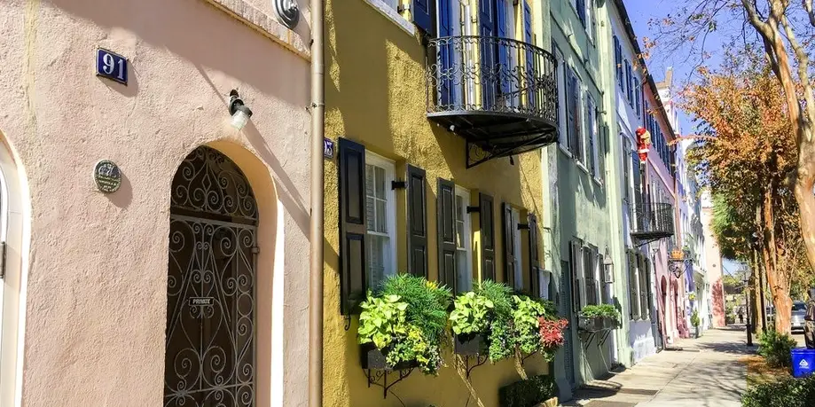 Discover Charleston