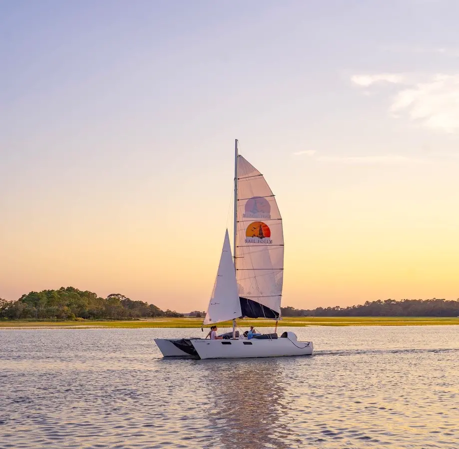 Dolphin Watch Sail/public